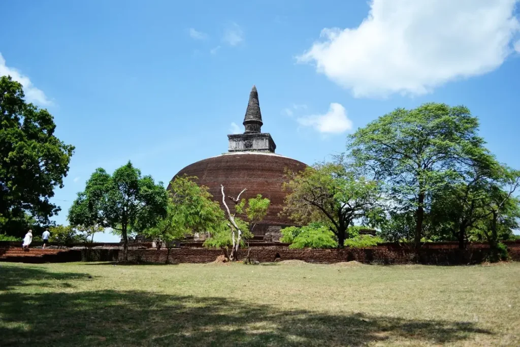 The Kingdom of Polonnaruwa A Glorious Chapter