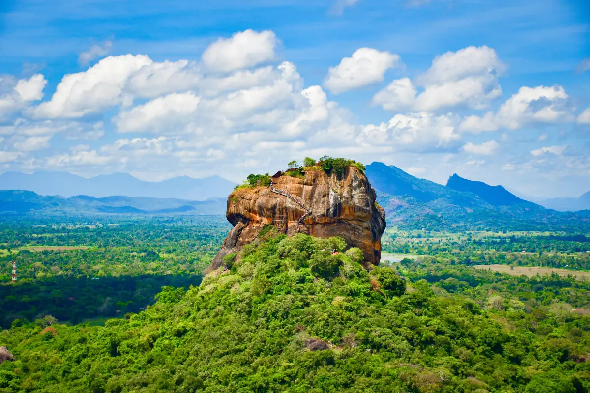 The 30 Best Places to Visit in Sri Lanka in 2025